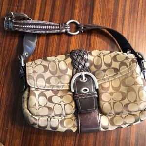 Coach classic shoulder bag.